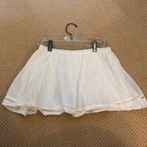 Abercrombie kids white skirt